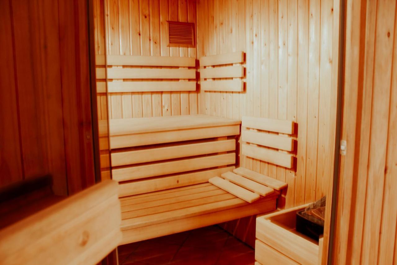 Luxus Familienvilla Mit Jacuzzi & Sauna 2 Tzummarum Exterior foto