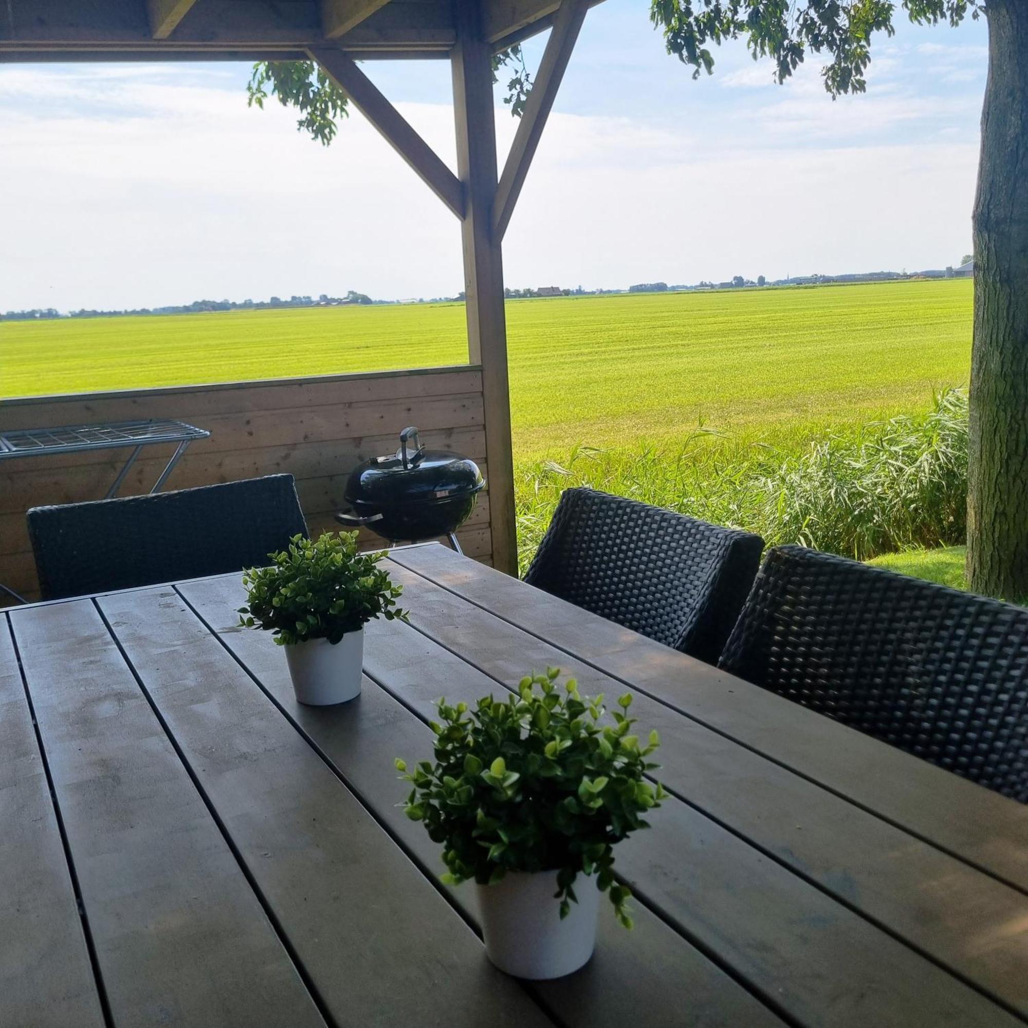 Luxus Familienvilla Mit Jacuzzi & Sauna 2 Tzummarum Exterior foto